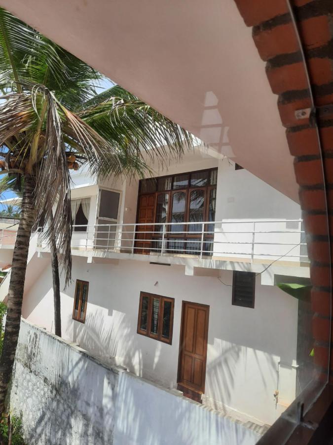 Varma Sea View Villas トリバンドラム エクステリア 写真